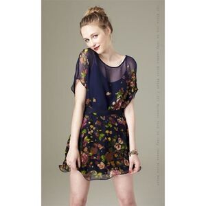 paper crown cezanne navy garden bloom print chiffon skirt Size S NWT$262